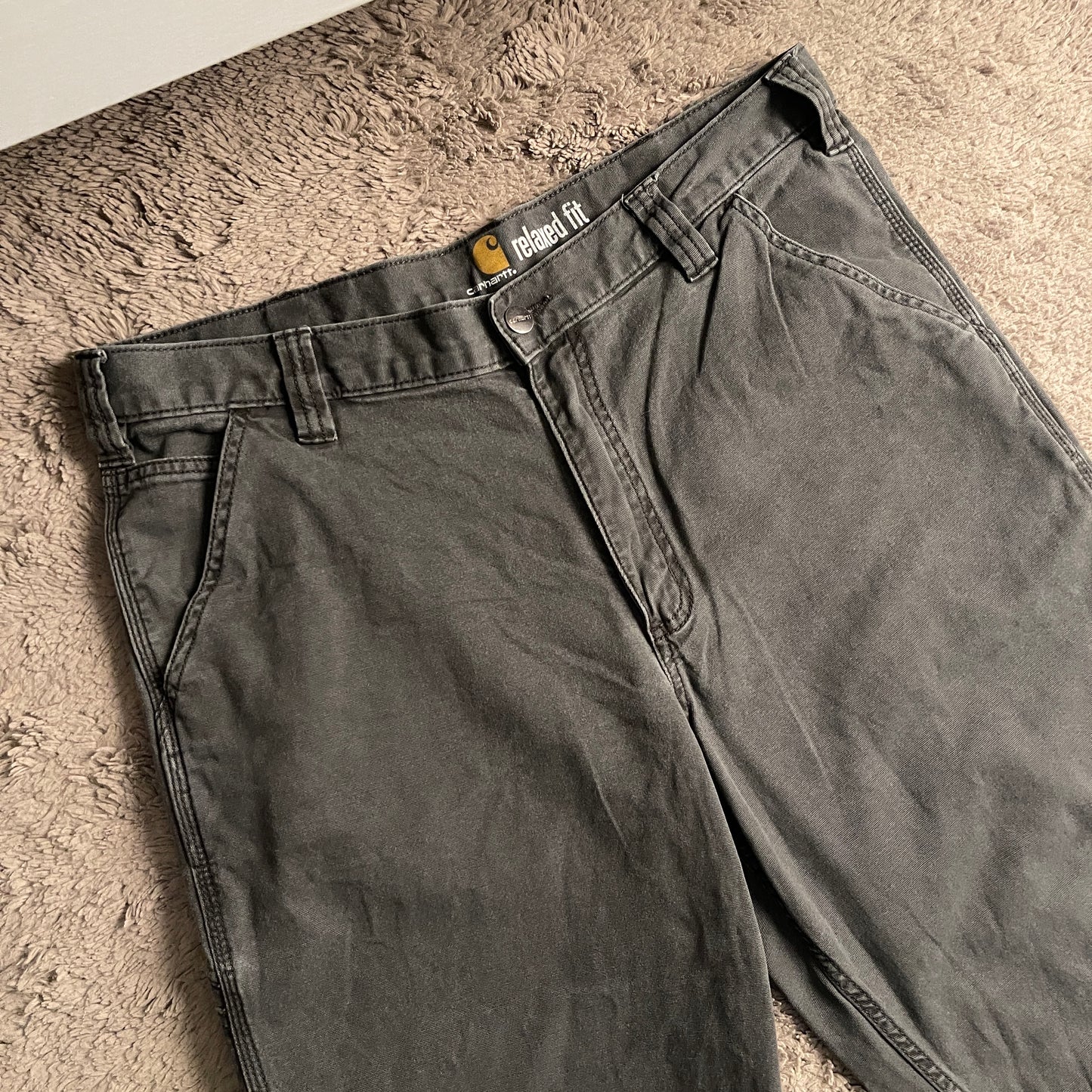 Dark Grey Carhartt Relaxed Fit Pants (W34xL43)
