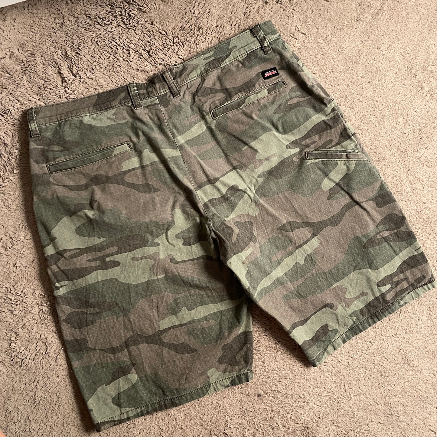 Dickies Camo Shorts (W36)