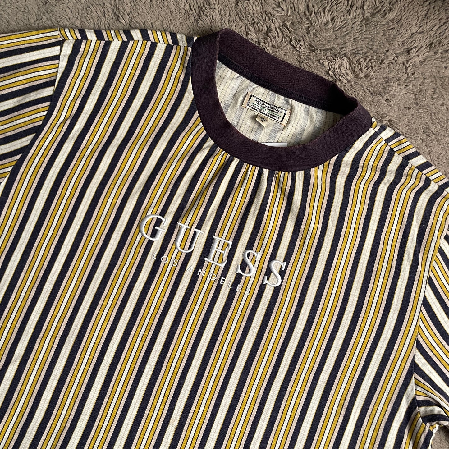 Guess Vintage Tee (XL)