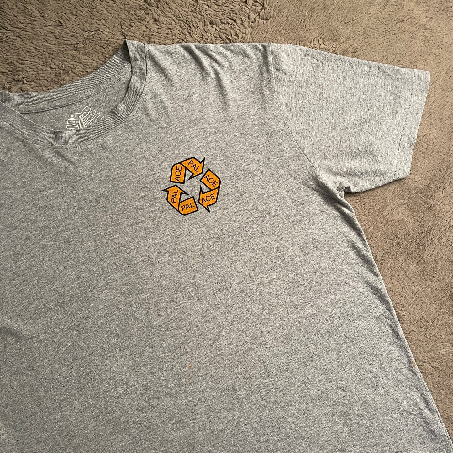 Palace Recycle Tee (XL)