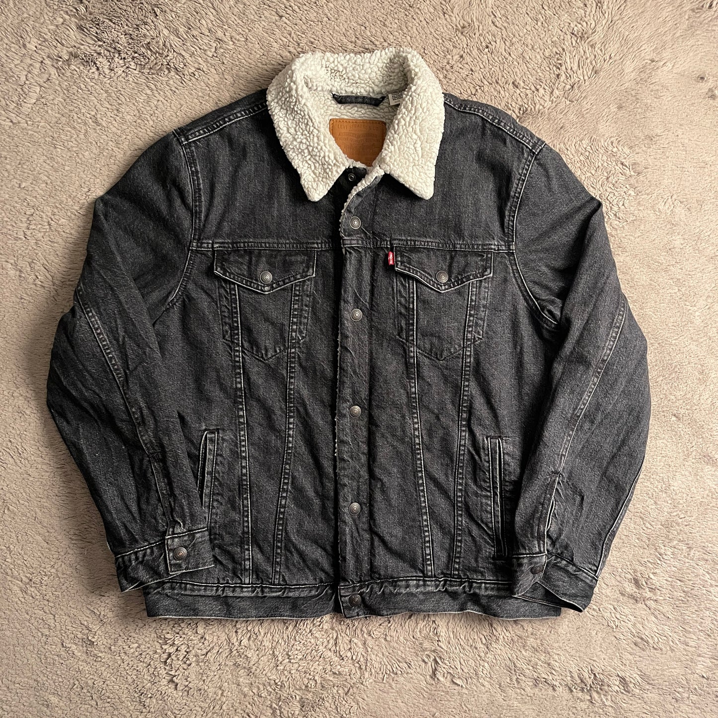Levi's Sherpa Trucker Black Denim Jacket (XL)