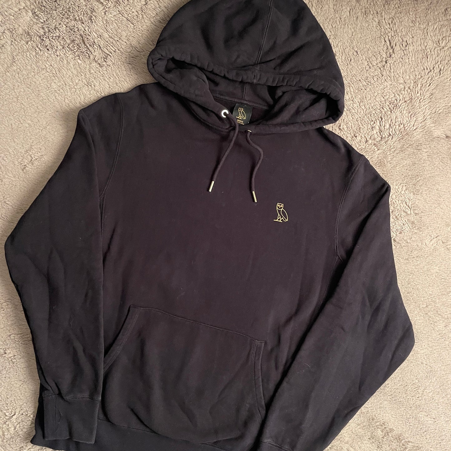 October's Very Own (OVO) Owl Essential Hoodie (M)