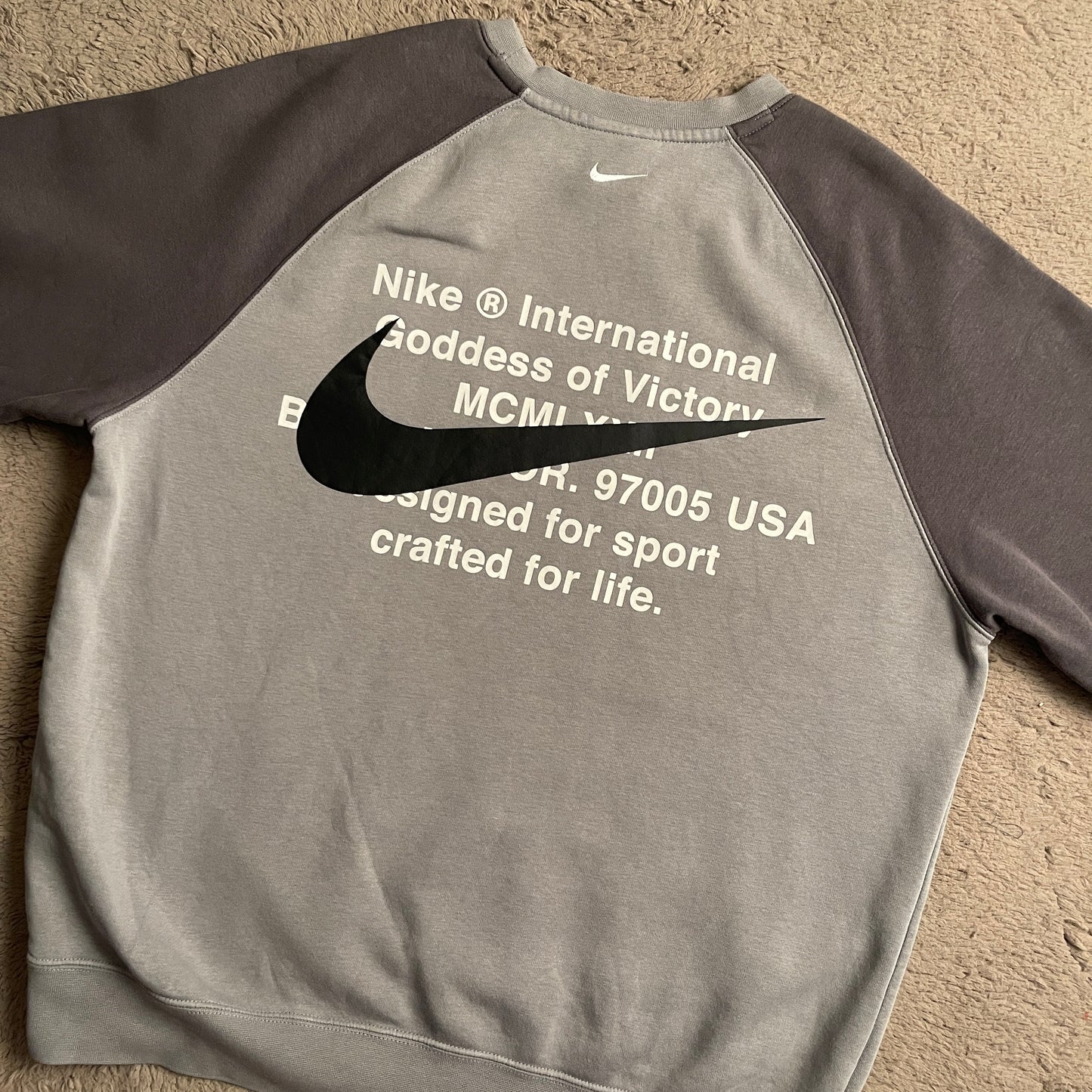Nike Double Swoosh Crewneck (M)