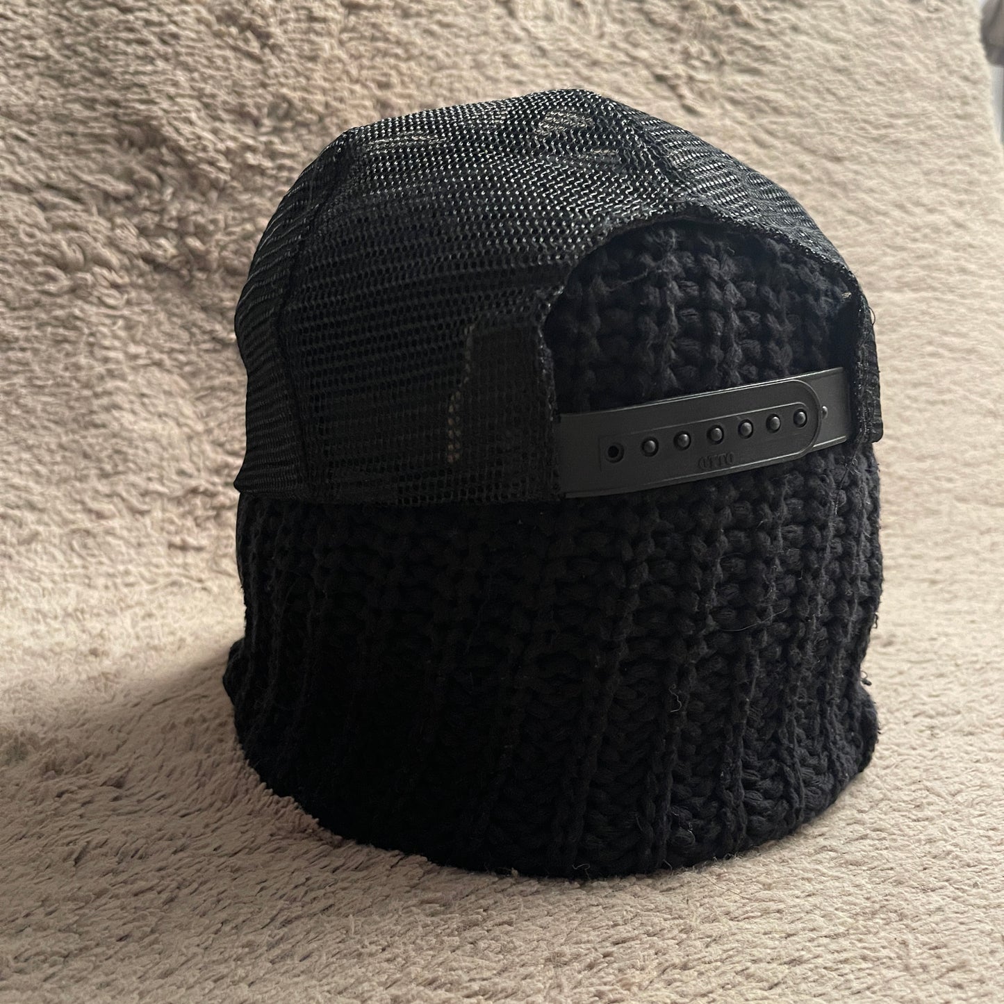 Maui Wave Riders Hat