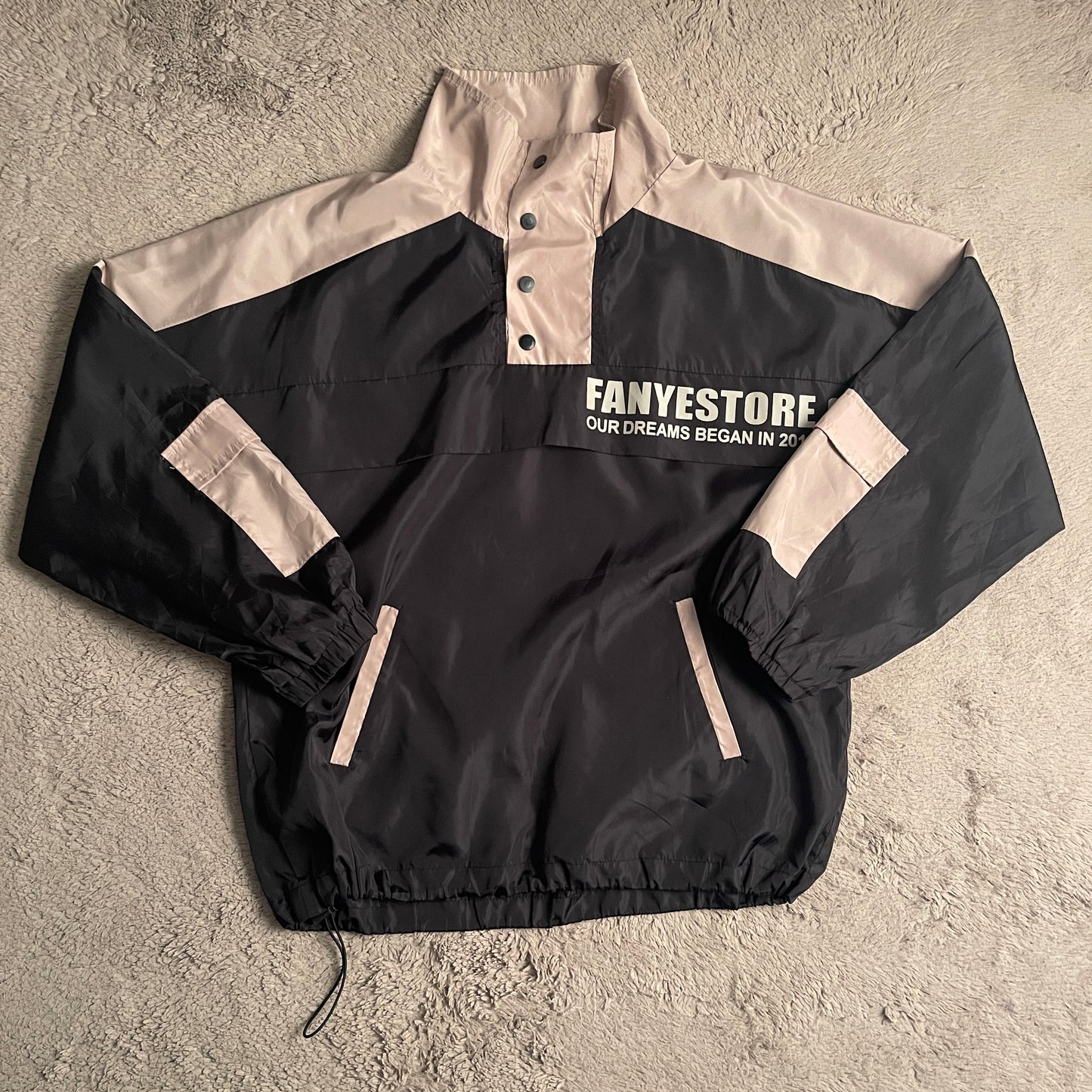 Fanyestore Duotone Windbreaker Jacket (M-L)