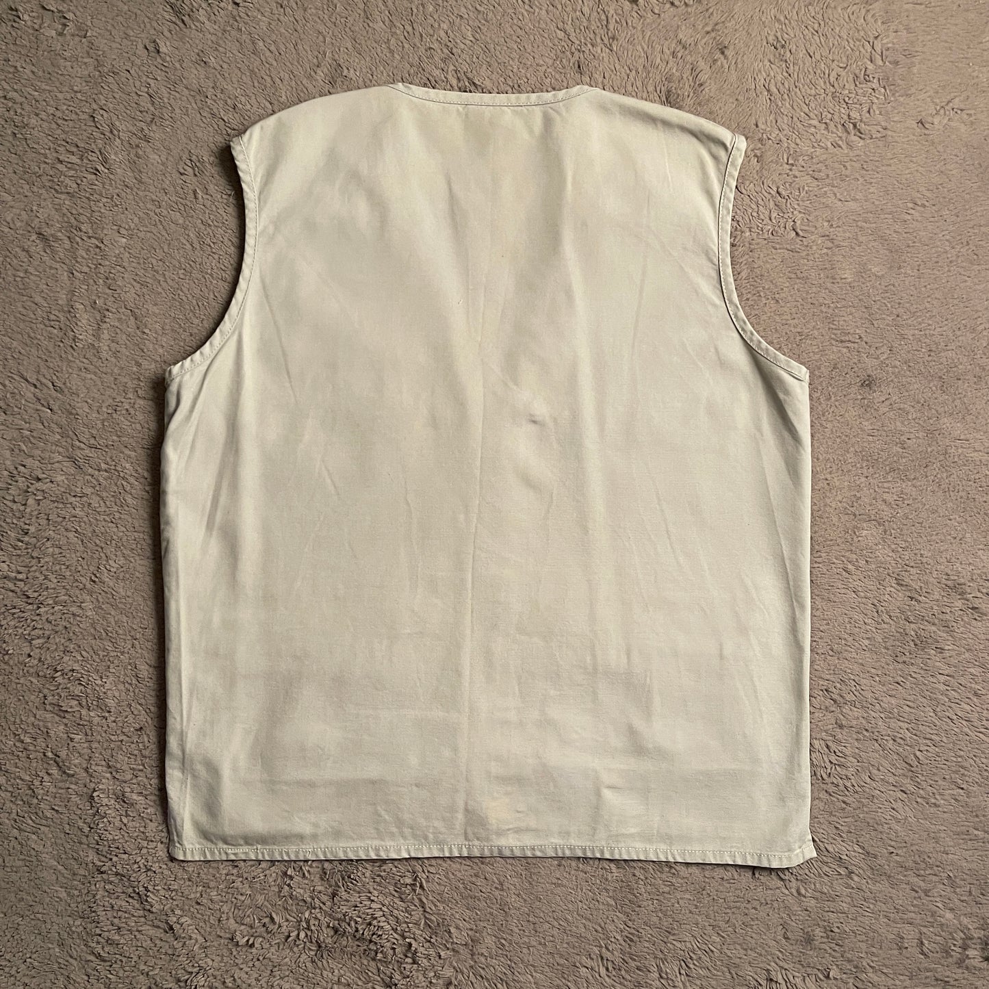 Sandy White Multi-pocket Vest (L)
