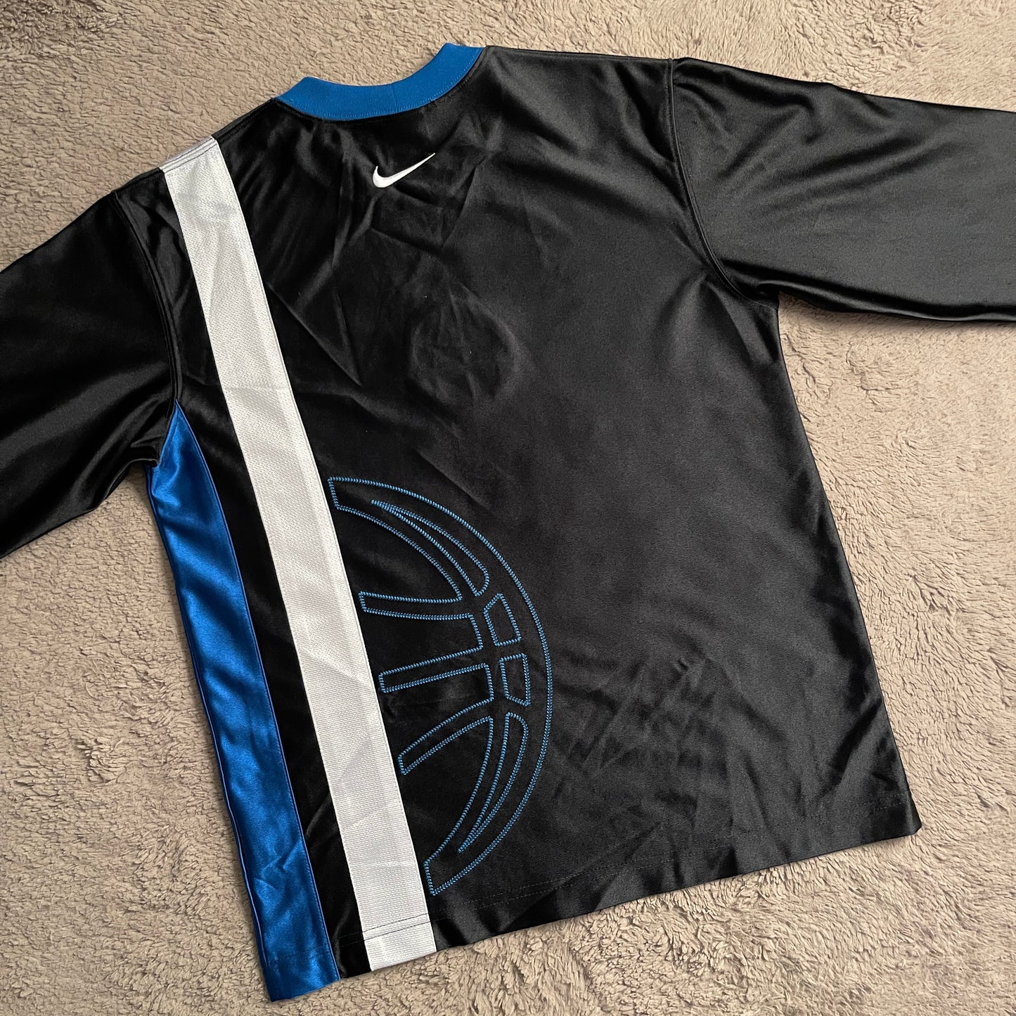 Nike Basketball Shirt (L)