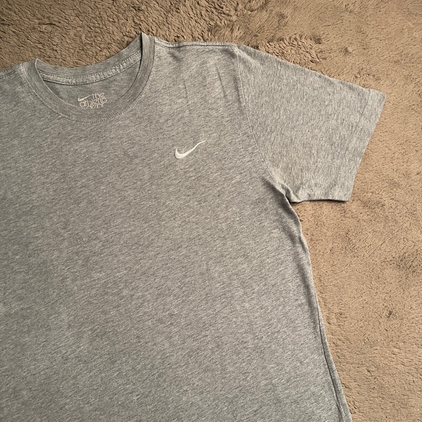 Nike Grey Side Swoosh Tee (S)