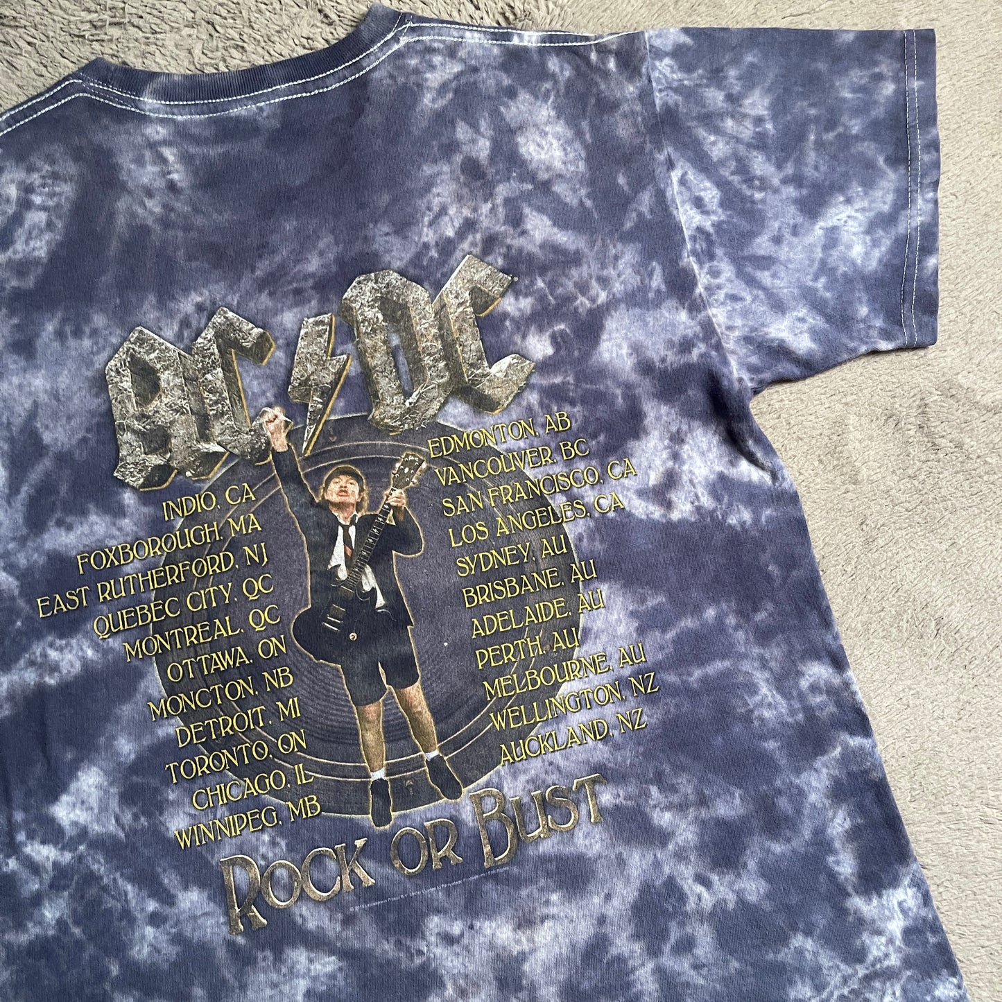 2015 ACDC 'Rock or Bust' Tour Tee (M)