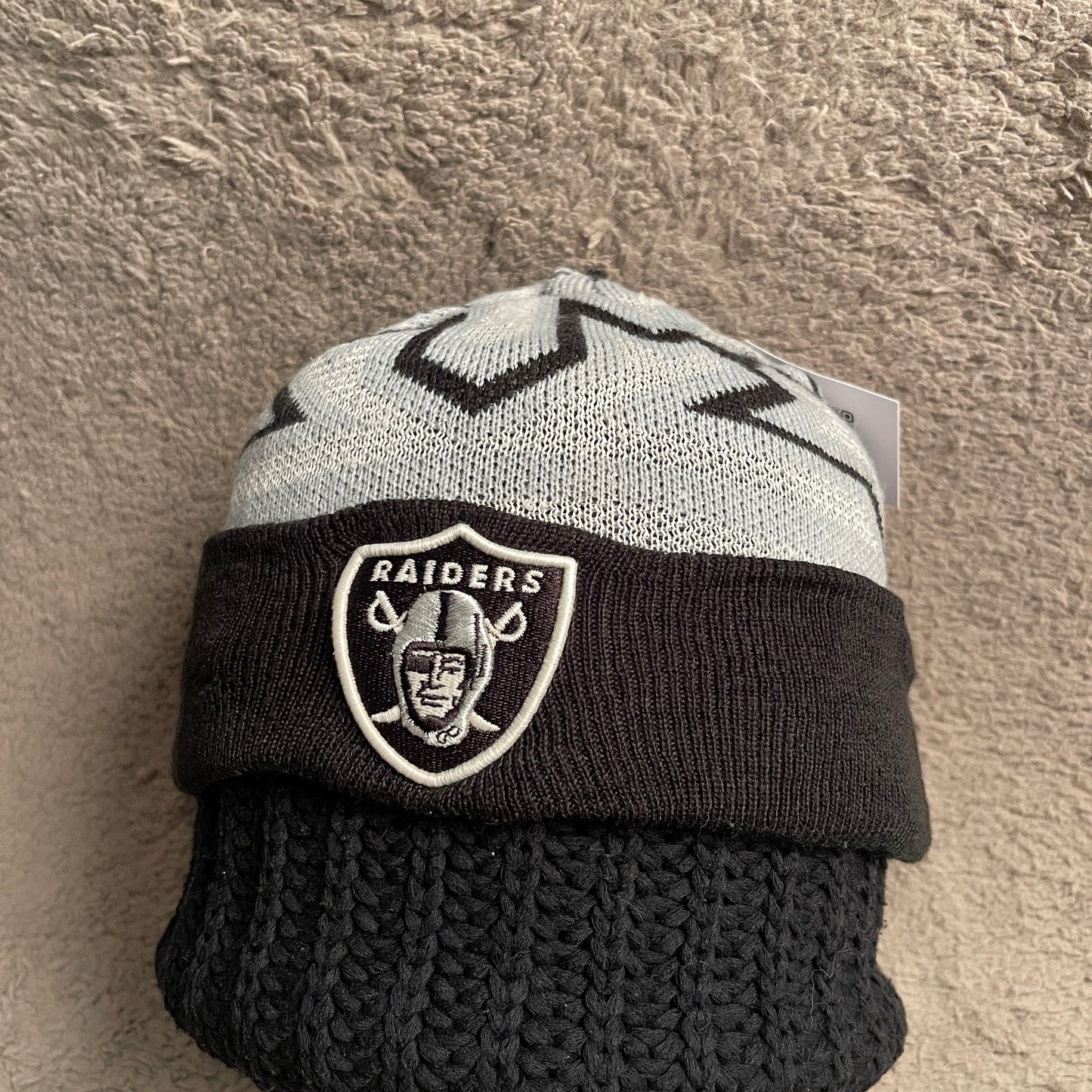 New Era Raiders Beanie