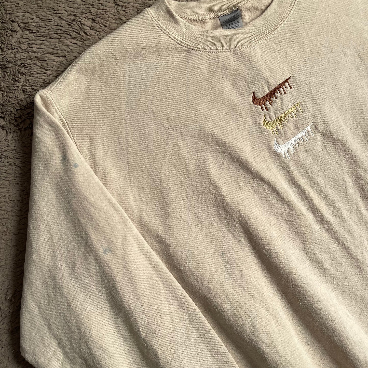 Nike Triple Center Swoosh Drip Crewneck (S)