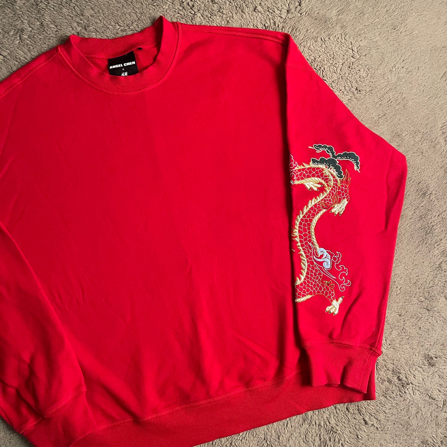 Angel Chen x H&M Crewneck (L)