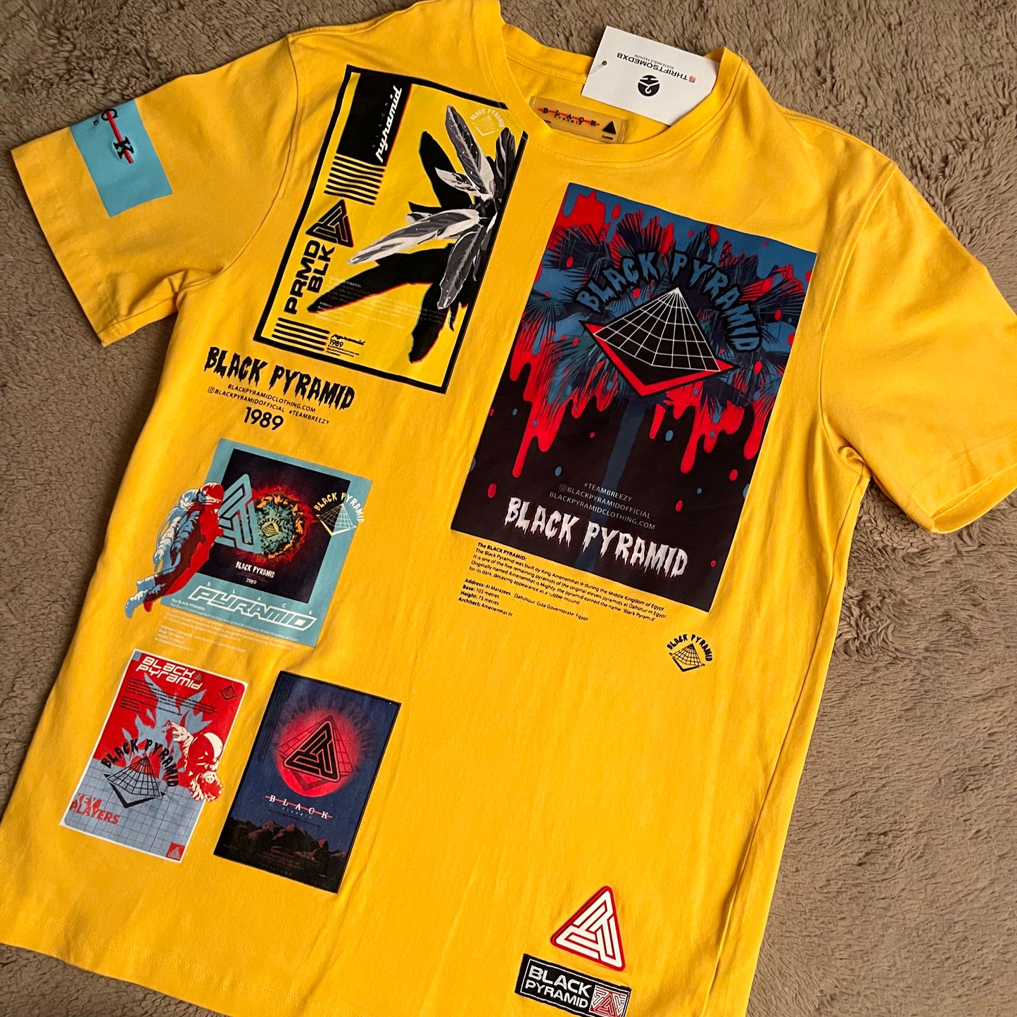 Black Pyramid Tee (L)