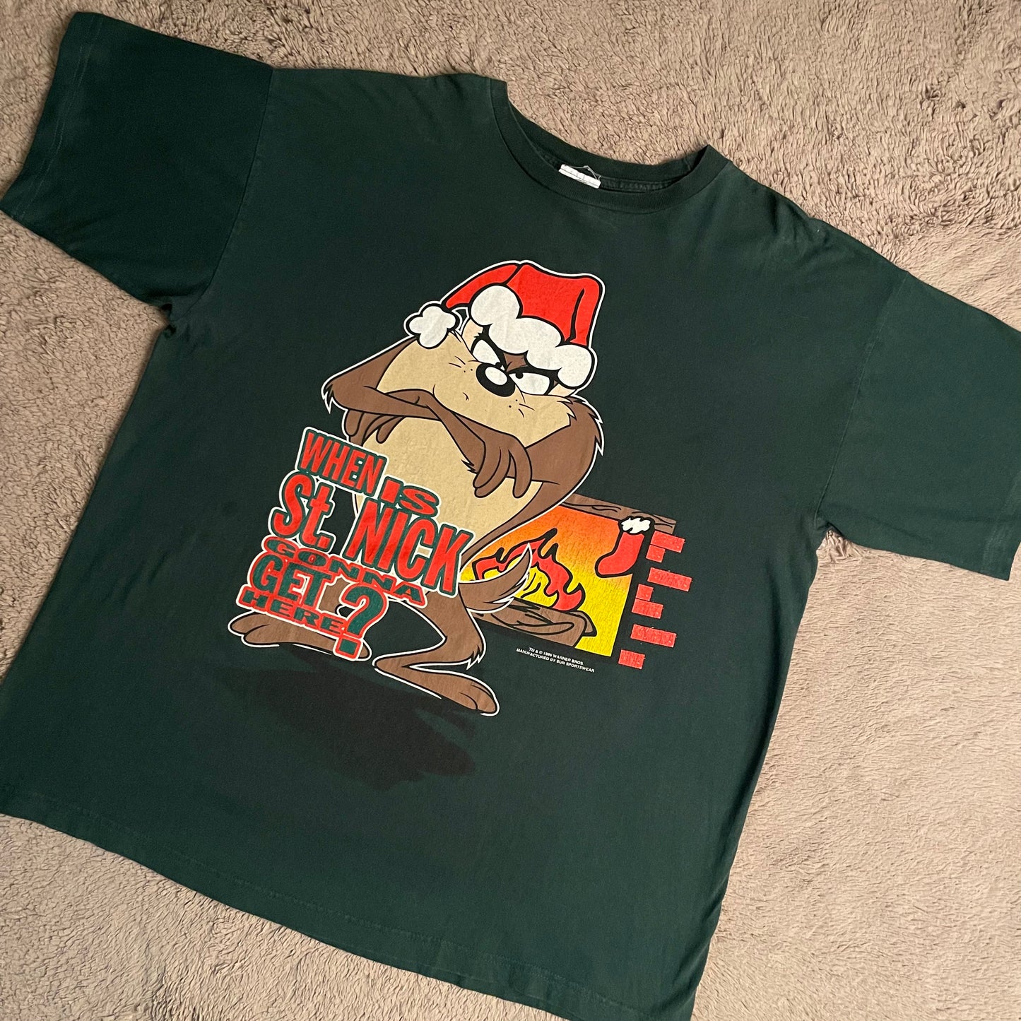 1996 Looney Tunes' Tasmanian Devil: "When is St. Nic Gonna Get Here?" Vintage Tee (XL)