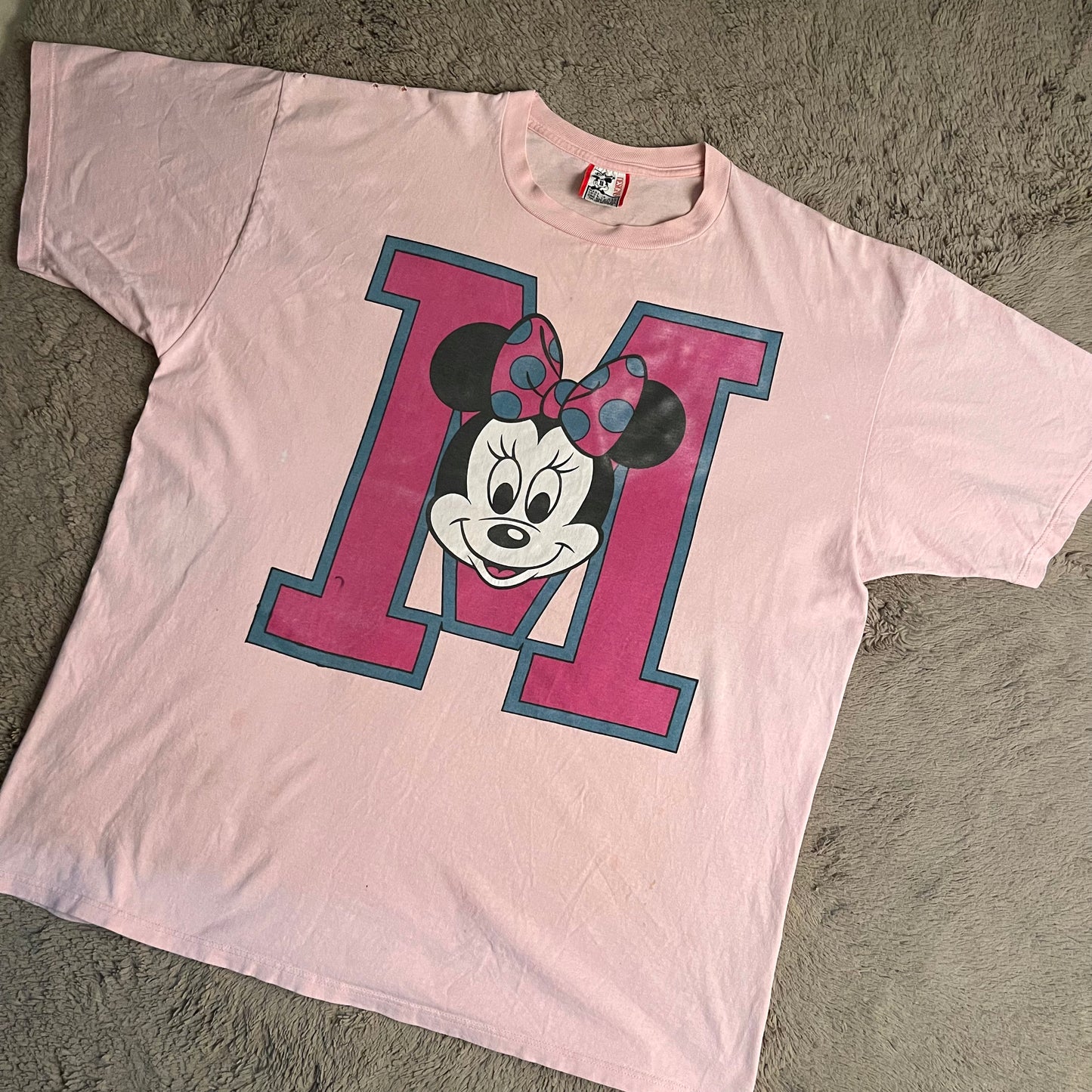 Disney Minnie Mouse Graphic Tee (XL)