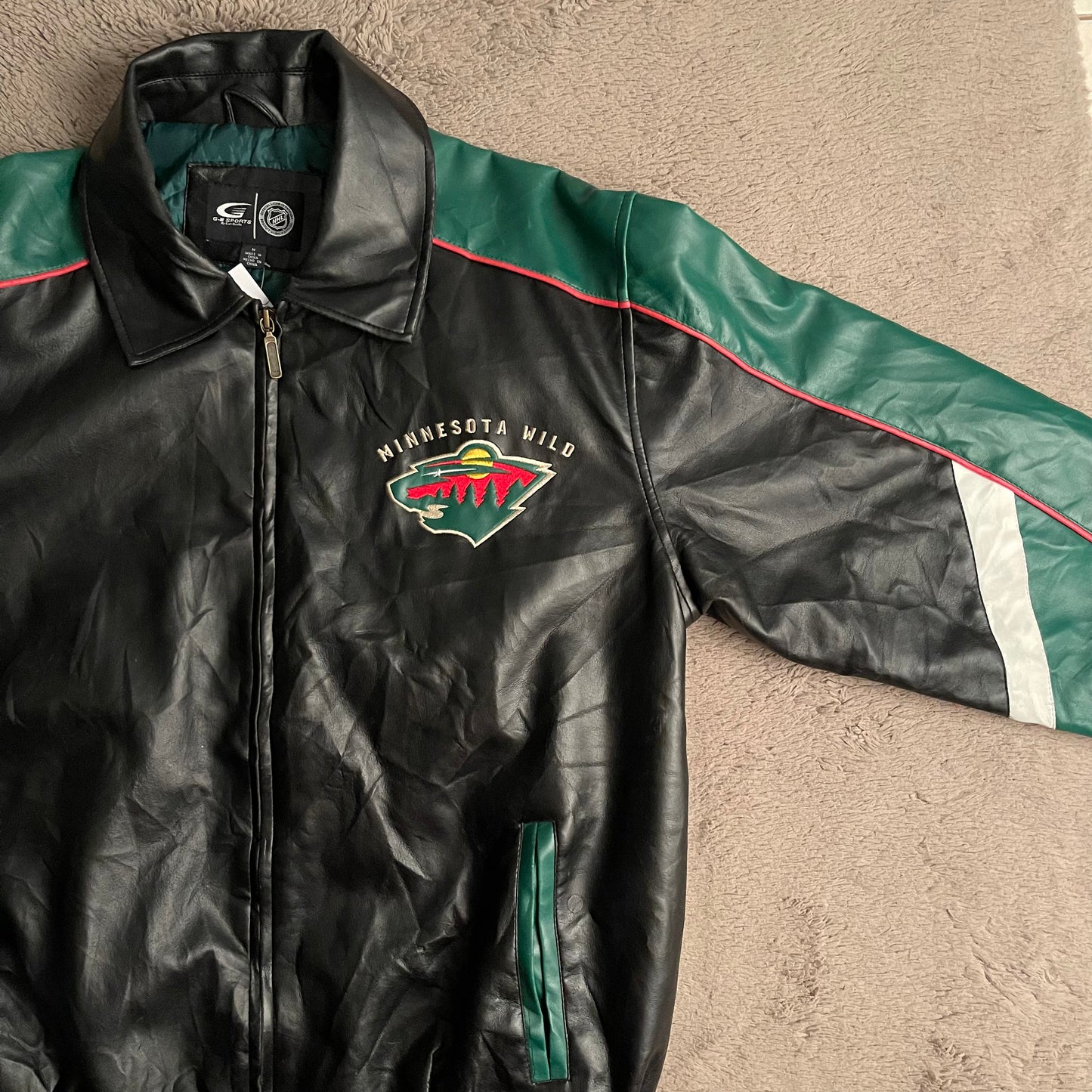 NHL Minnesota Wild G-III Jacket (26x29)