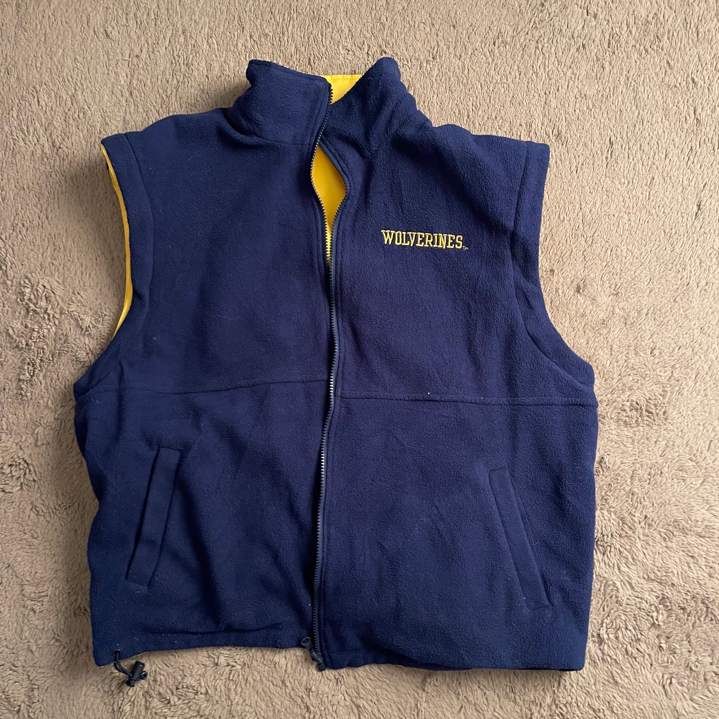 MICH Michigan Wolverines 4-Way Reversible Jacket/Vest (L)