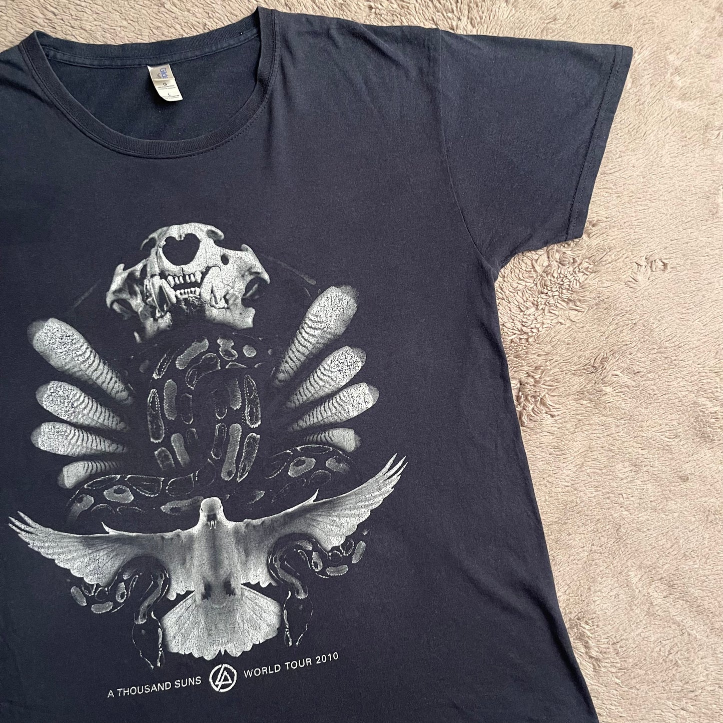 Linkin Park A Thousand Suns World Tour Tee (L)