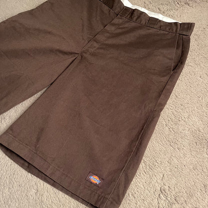 Dickies Chocolate Brown Knee Length Bermuda Shorts (W38)