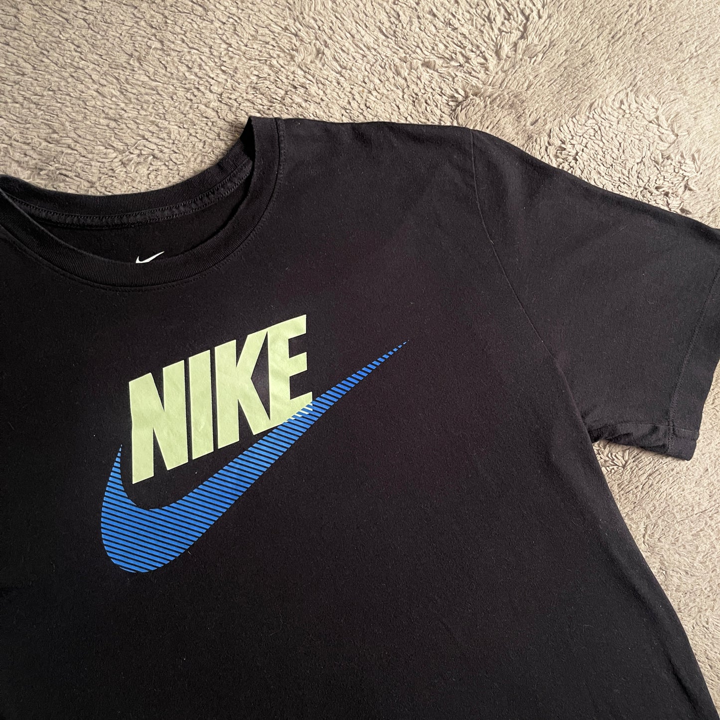 Nike Logo Tee (L)