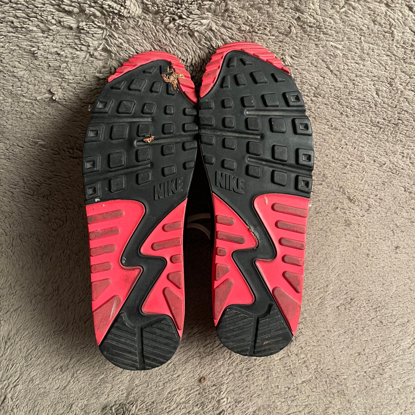 Nike Air Max 90 Em Infrared Sneakers (US 11.5 / UK 10.5)