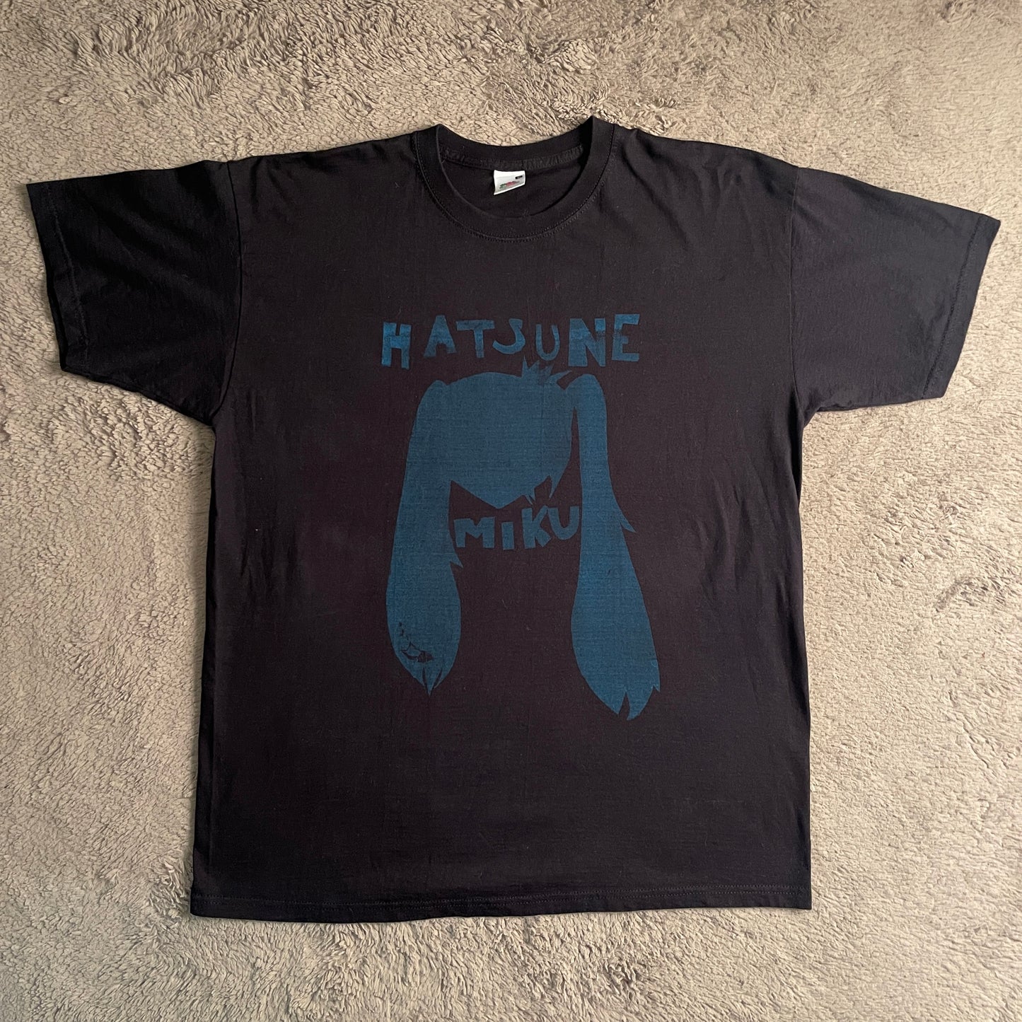 Hatsune Miku Graphic Tee (XL)