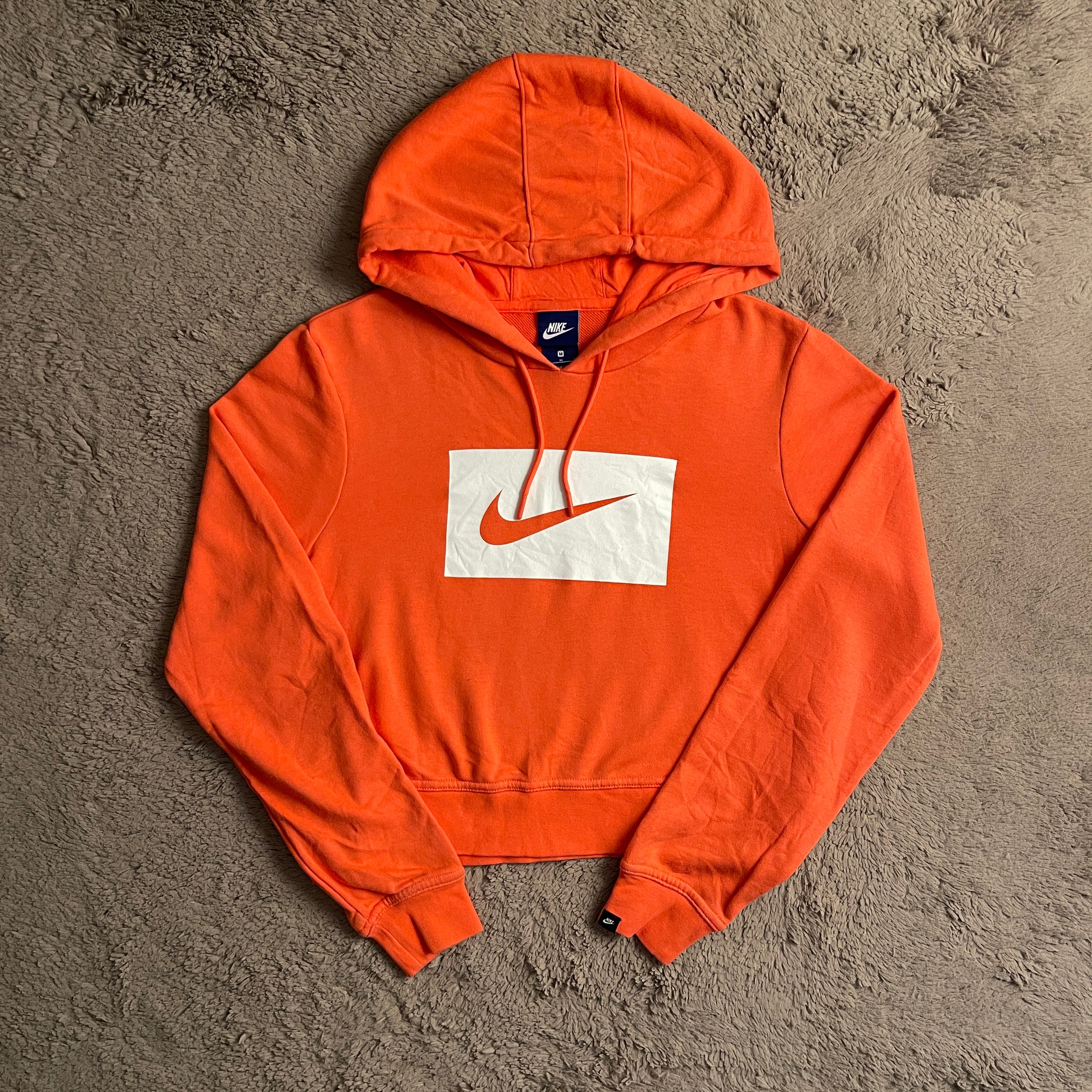 Nike Box Logo Hoodie Jacket (M) – ThriftsomeDXB