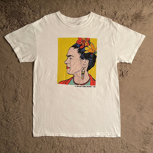 Frida Kahlo "I Am My Own Muse" Graphic Tee (M)