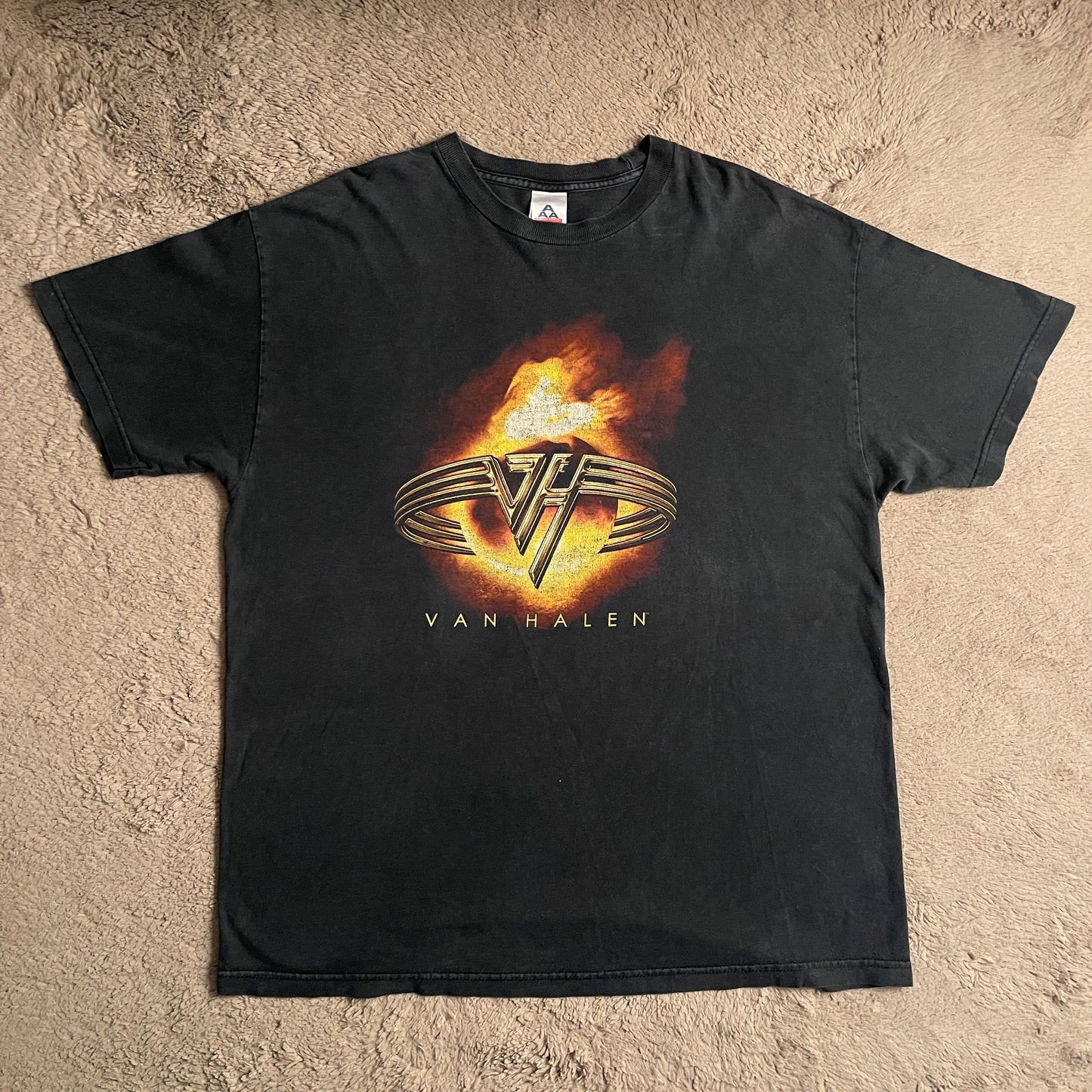 Vintage Van Halen Live 1982 Diver Down Tour Tee (XL)