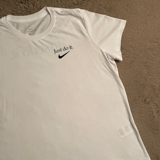 Nike "Just do it." Basic Tee (M)