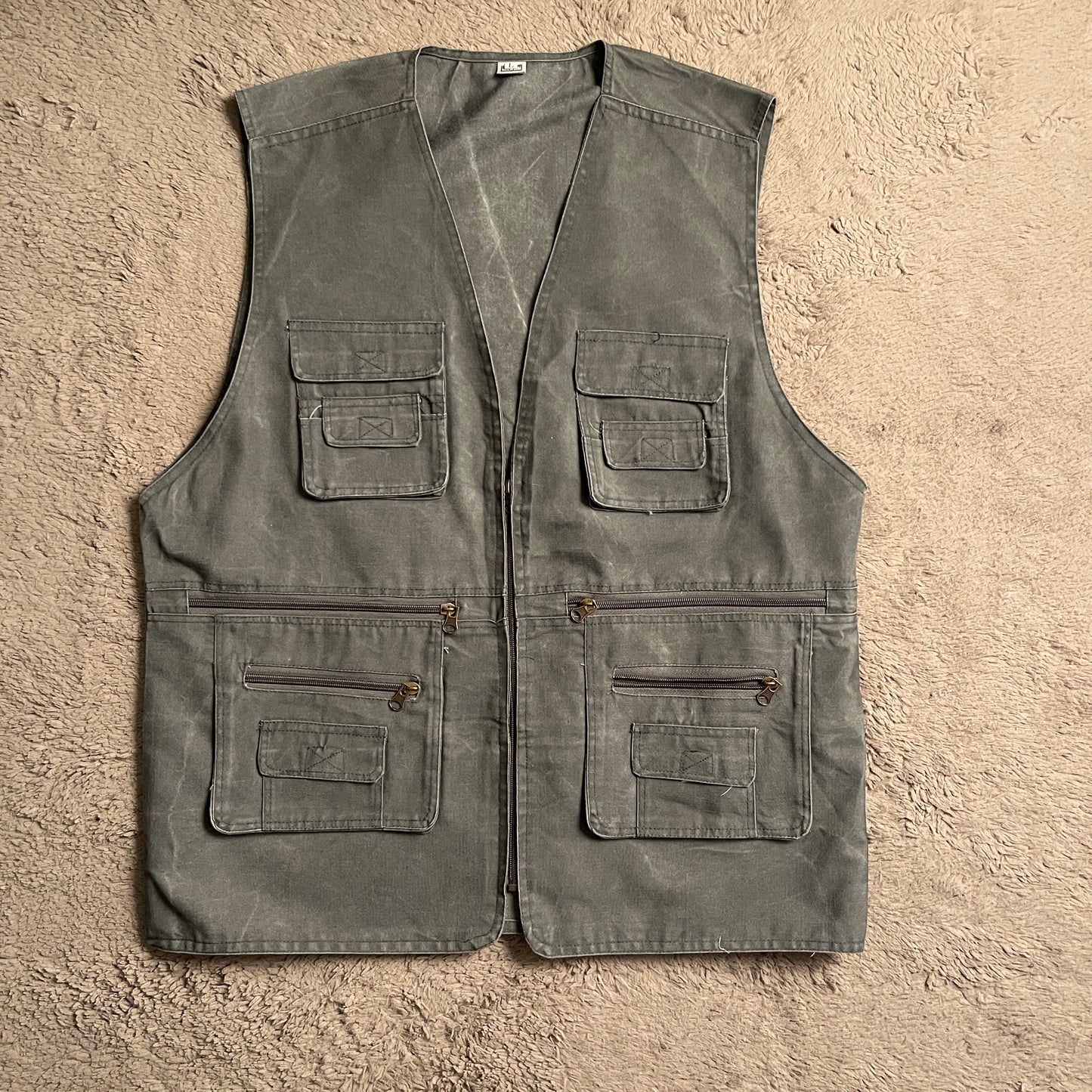 Stone Washed Multi-pocket Vest (XL)