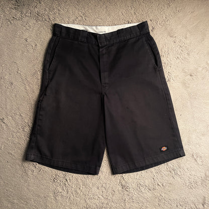 Dickies Loose Fit Black Shorts (W32)