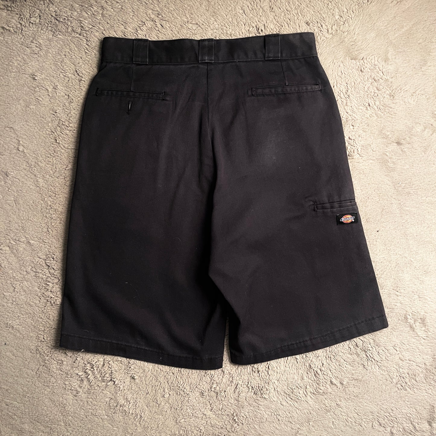 Dickies Loose Fit Black Shorts (W32)