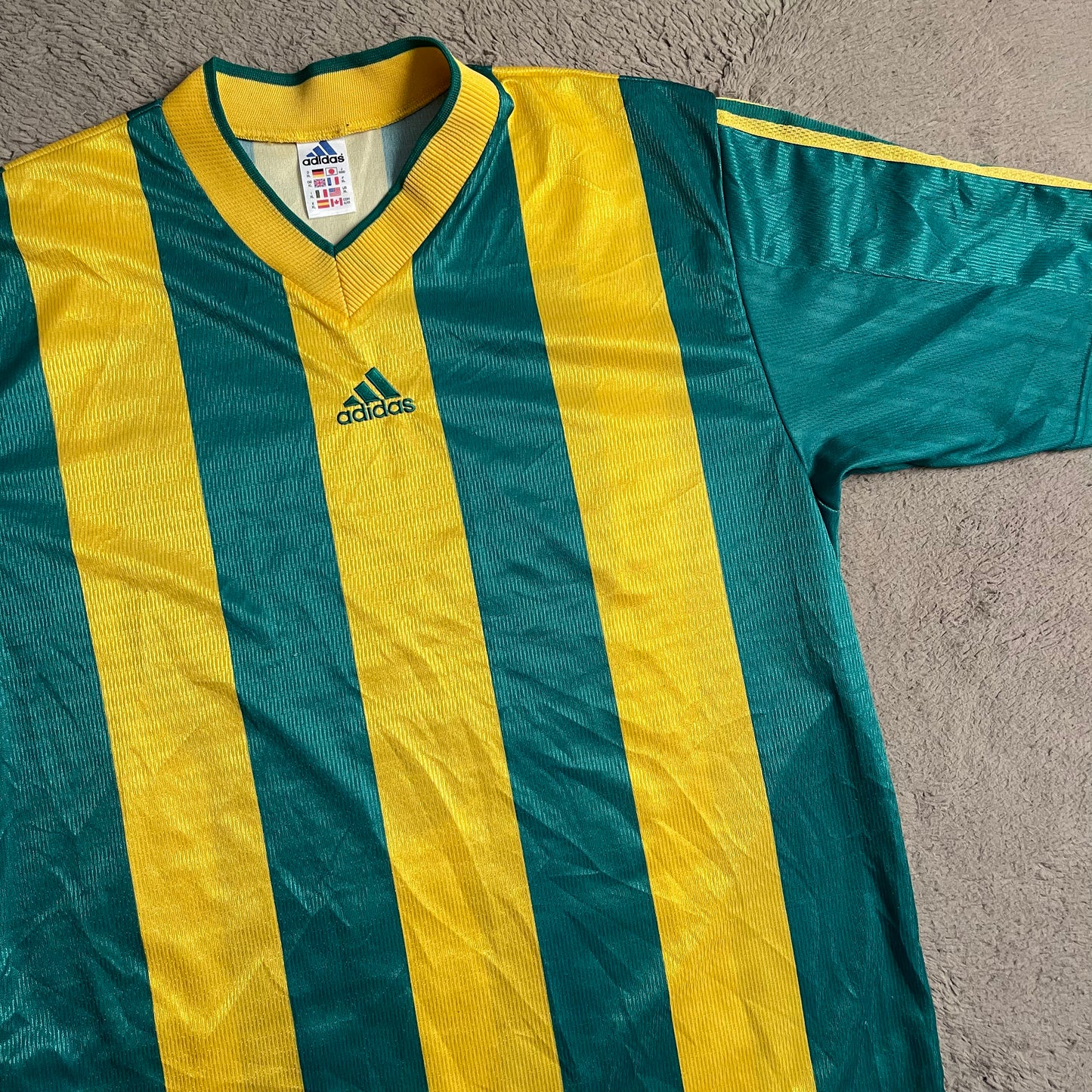 Vintage Adidas Trefoil Jersey Shirt (XL)