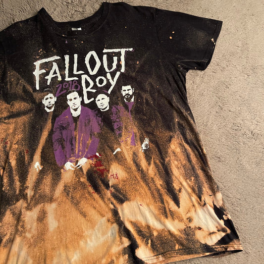 Fall Out Boy 2018 Tour Bleached Tee (L)