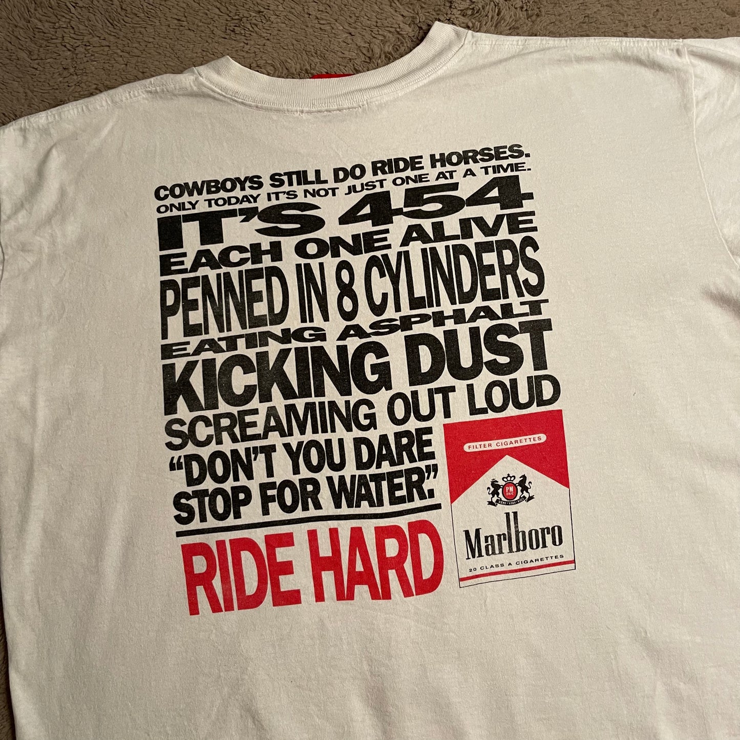 90s Marlboro "Cowboys Still Do Ride Horses." Vintage Tee (L)