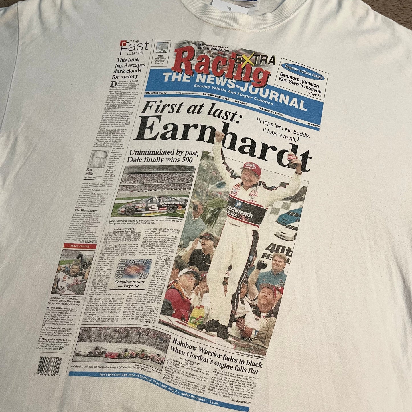 90s Nascar's Dale Earnhardt Newspaper Vintage Tee (2XL)