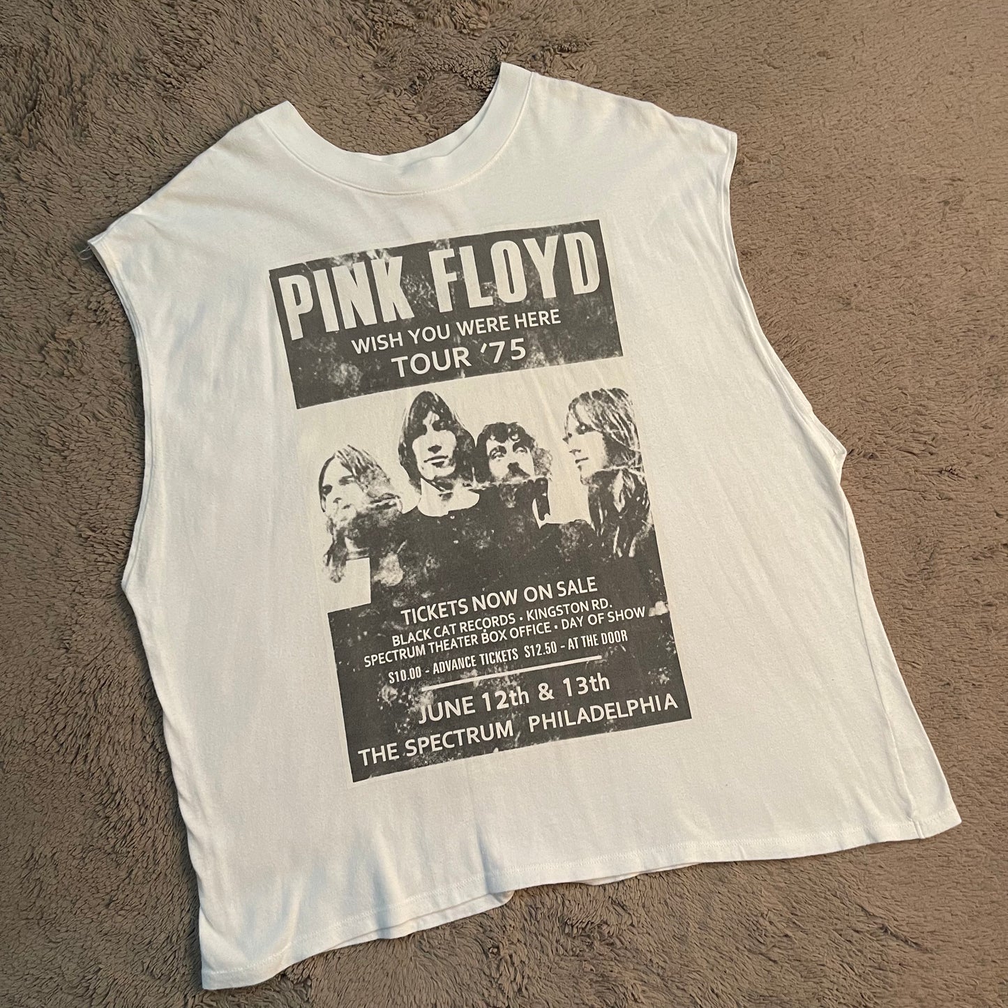 Pink Floyd '75 Tour Muscle Tee (M-L)