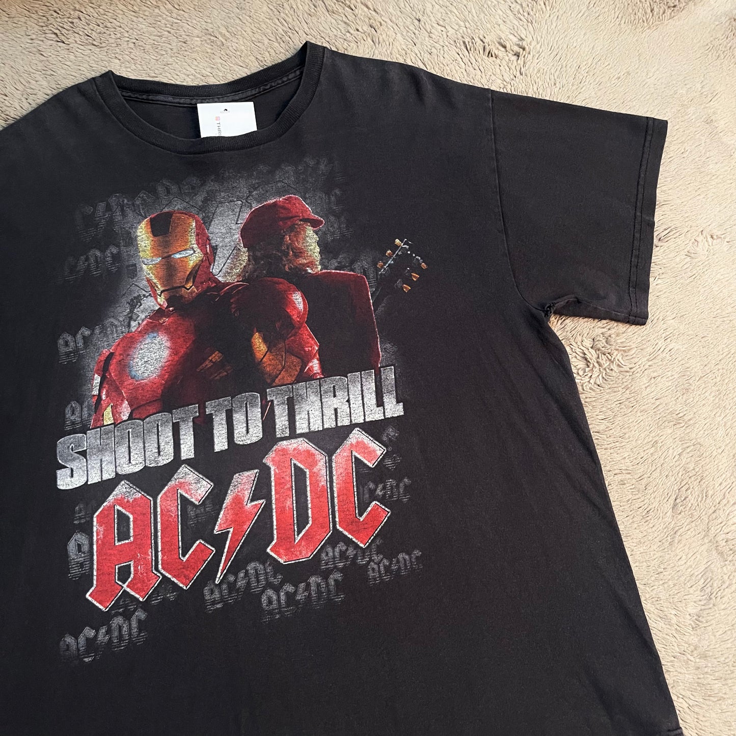 AC/DC x Iron Man 2 "Shoot To Thrill" Tee (L)