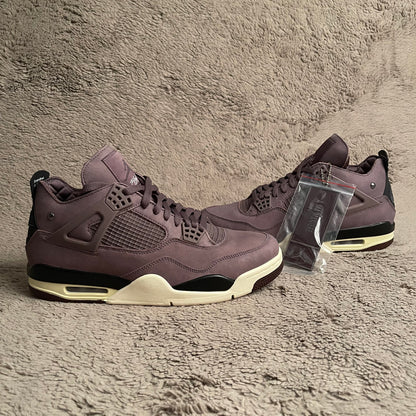 Air Jordan 4 "A Ma Maniére" Violet Ore Sneakers