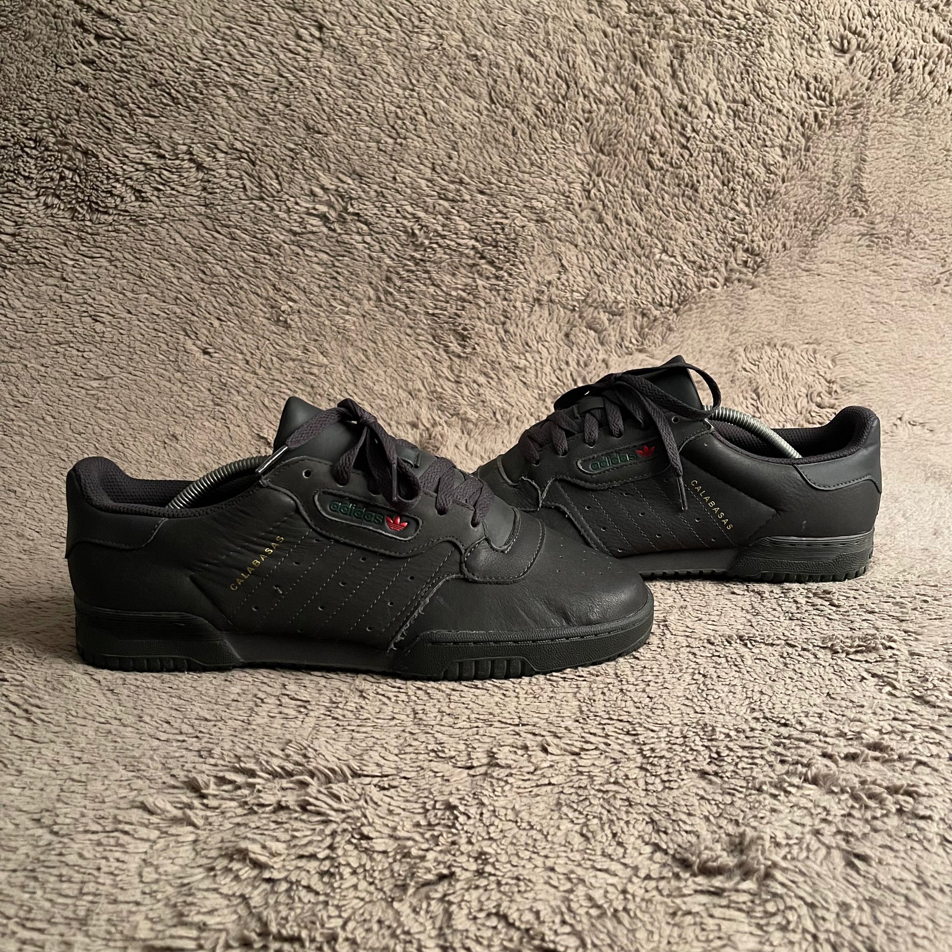 Adidas calabasas top core black