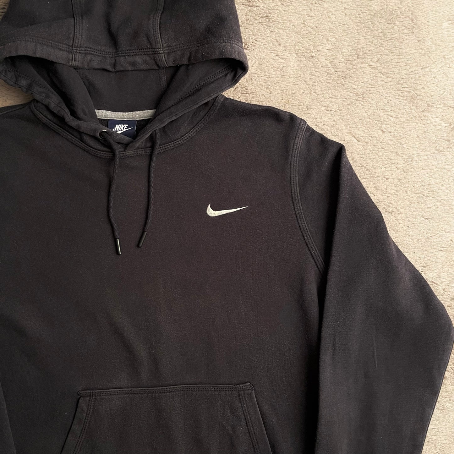 Nike Side Swoosh Black Hoodie (S-M)