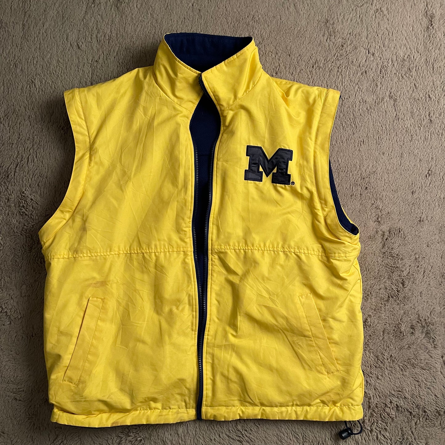 MICH Michigan Wolverines 4-Way Reversible Jacket/Vest (L)